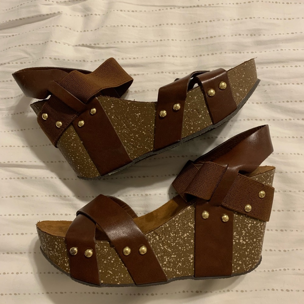 Pierre Dumas Wedges | Brown Sz 6